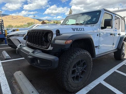 Used 2024 Jeep Wrangler Unlimited Sport AWD/4WD image 4