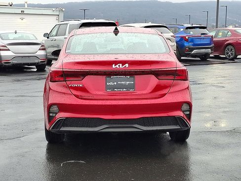 Certified 2023 Kia Forte LXS image 5