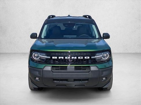 New 2025 Ford Bronco Sport Outer Banks image 2