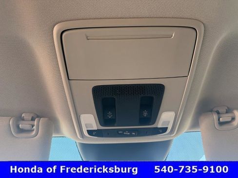 Certified 2025 Honda Pilot Touring image 25