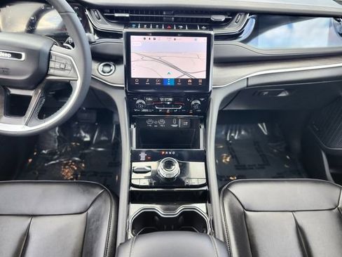 Used 2023 Jeep Grand Cherokee 4WD 4xe image 14