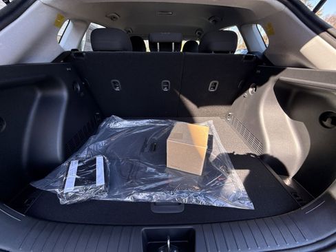 New 2026 Hyundai Kona SE image 24