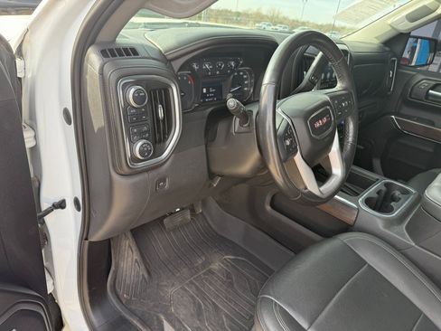 Used 2022 GMC Sierra 1500 SLT image 10