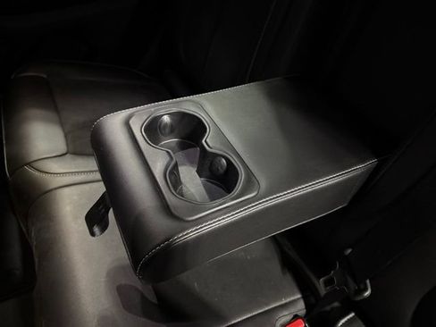 Used 2023 Jeep Grand Cherokee Altitude AWD/4WD image 26