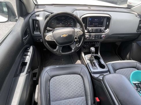 Used 2022 Chevrolet Colorado Z71 RWD image 16