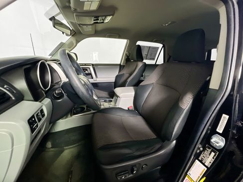 Used 2012 Toyota 4Runner SR5 RWD image 14