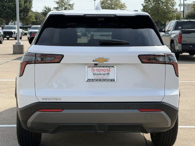 Used 2025 Chevrolet Equinox LT w/ Safety and Technology Package FWD image 5