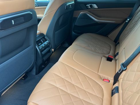 Used 2026 BMW X5 xDrive40i w/ Premium Package AWD/4WD image 15