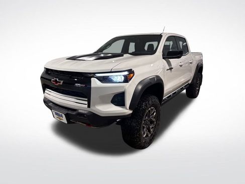 Used 2026 Chevrolet Colorado ZR2 w/ Technology Package image 1