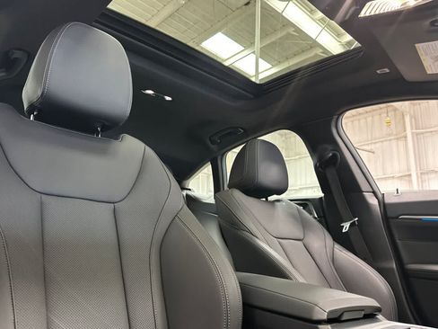 Used 2023 BMW i4 eDrive35 RWD image 16