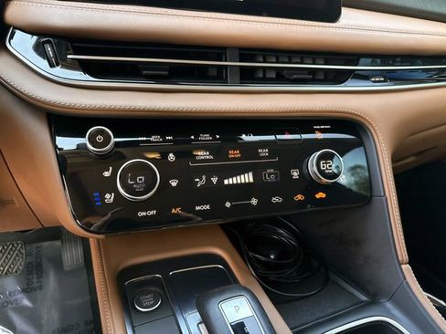 Used 2023 INFINITI QX60 Sensory w/ Vision Package FWD image 27
