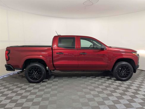 Used 2026 Chevrolet Colorado W/T w/ WT Custom Package RWD image 4