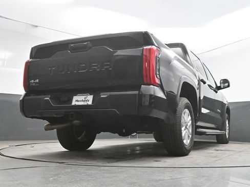 Used 2022 Toyota Tundra SR5 AWD/4WD image 42