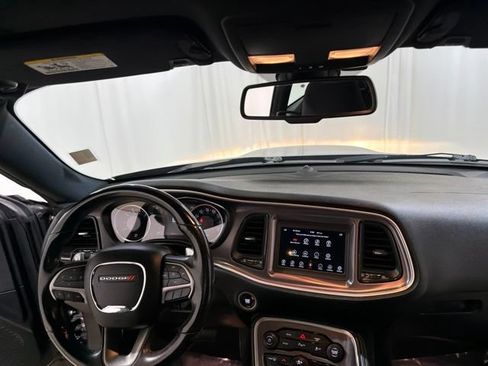 Used 2019 Dodge Challenger R/T RWD image 25