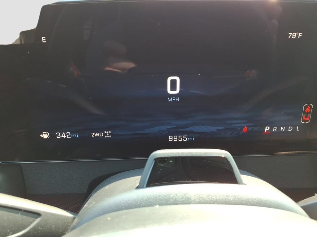 Used 2025 Chevrolet Traverse RS w/ LPO, Floor Liner Package AWD/4WD image 21