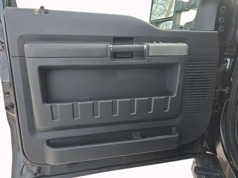 Used 2016 Ford F350 Lariat w/ Lariat Ultimate Package image 12