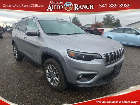 Used 2021 Jeep Cherokee Latitude Plus image 1