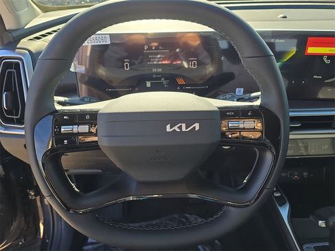 New 2026 Kia Sorento S image 32