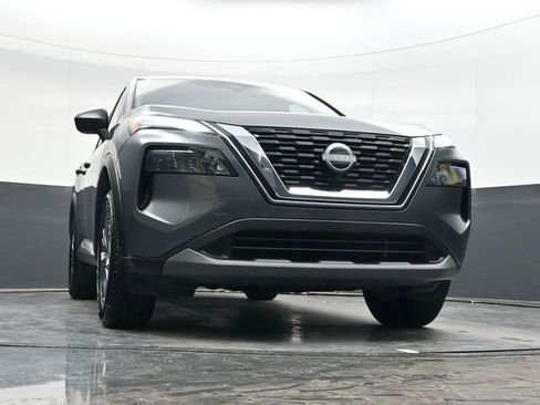 Used 2023 Nissan Rogue S image 28