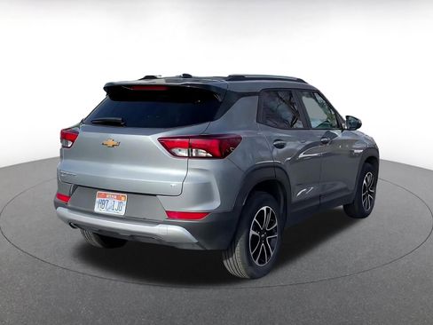 Used 2025 Chevrolet TrailBlazer LT image 14