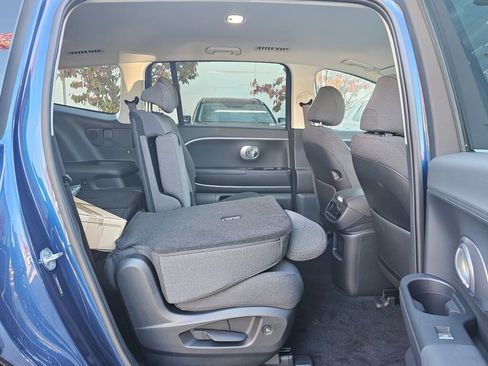 New 2026 Hyundai Ioniq 9 S image 12