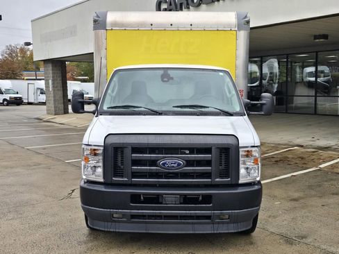 Used 2024 Ford E-350 and Econoline 350 Super Duty w/ Driver's Safety Package image 9