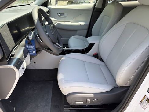 New 2026 Hyundai Kona Limited FWD image 5