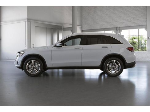 Certified 2022 Mercedes-Benz GLC 300 4MATIC image 35