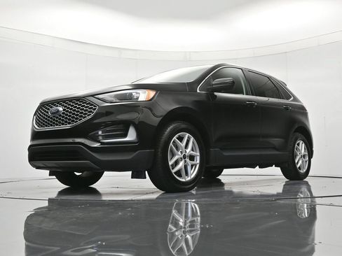 Used 2024 Ford Edge SEL AWD/4WD image 36