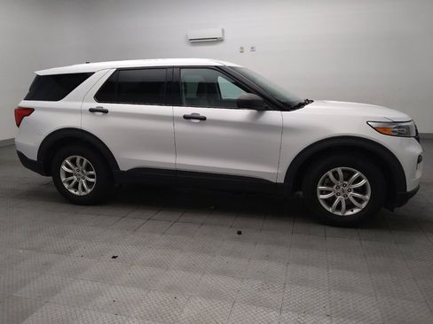Used 2021 Ford Explorer 2WD image 11