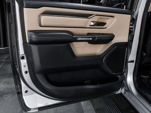 Used 2019 RAM 1500 Limited w/ Advanced Safety Group AWD/4WD image 60