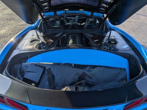 Used 2021 Chevrolet Corvette Stingray Preferred Cpe w/ Z51 Performance Package image 6