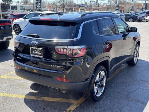 Used 2019 Jeep Compass Limited AWD/4WD image 7