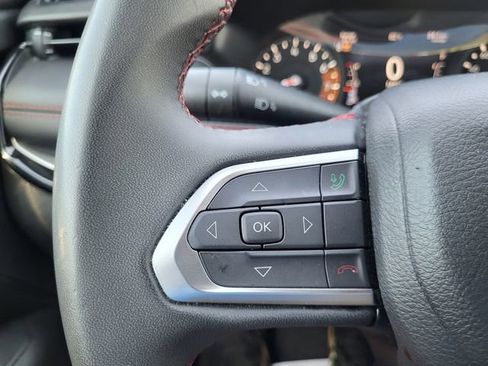 Used 2024 Jeep Compass Trailhawk AWD/4WD image 19