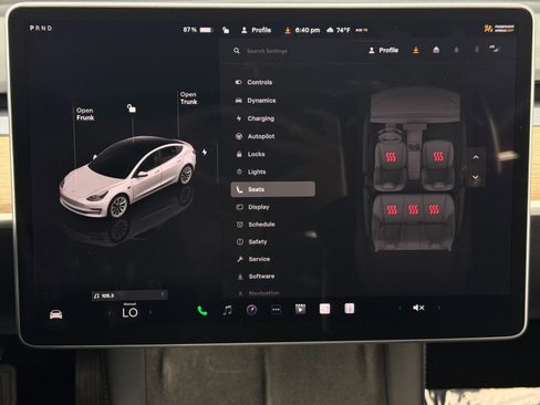 Used 2023 Tesla Model 3 Standard Range image 29