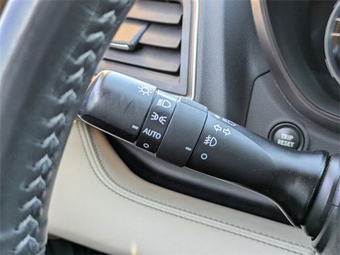 Used 2022 Subaru Ascent Touring image 29