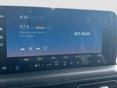 Used 2025 Lincoln Aviator Reserve w/ Equipment Group 201A AWD/4WD image 15