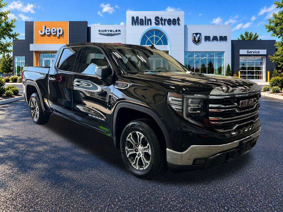 Used 2025 GMC Sierra 1500 SLT AWD/4WD image 7