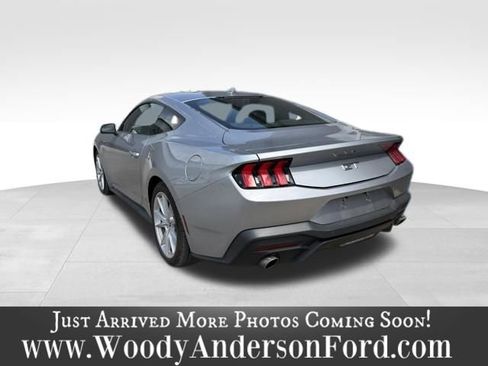Used 2024 Ford Mustang GT Premium RWD image 4