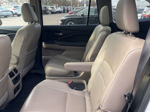 Used 2021 Honda Pilot Elite image 27