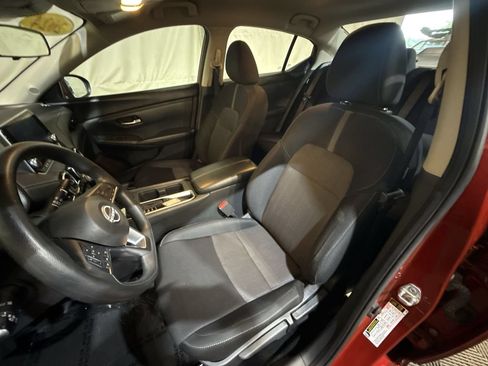 Used 2024 Nissan Sentra SV FWD image 13