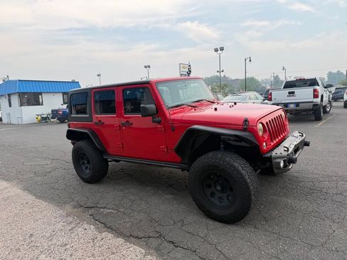 Used 2017 Jeep Wrangler Unlimited Sport AWD/4WD image 5