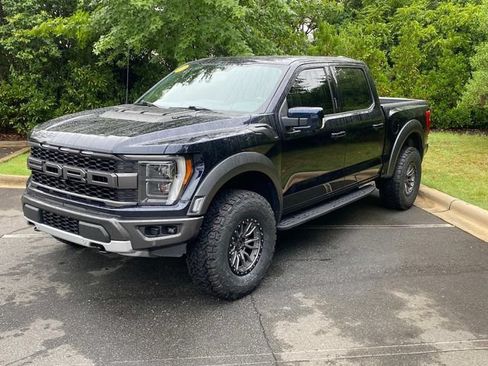 Used 2021 Ford F150 Raptor w/ Equipment Group 801A High AWD/4WD image 3