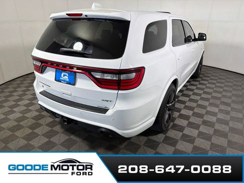 Used 2018 Dodge Durango SRT w/ Trailer Tow Group IV AWD/4WD image 7