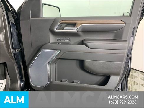 Used 2023 Chevrolet Silverado 1500 High Country w/ High Country Premium Package image 38