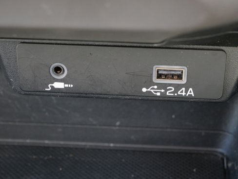 Used 2024 Subaru Crosstrek 2.0i AWD/4WD image 29