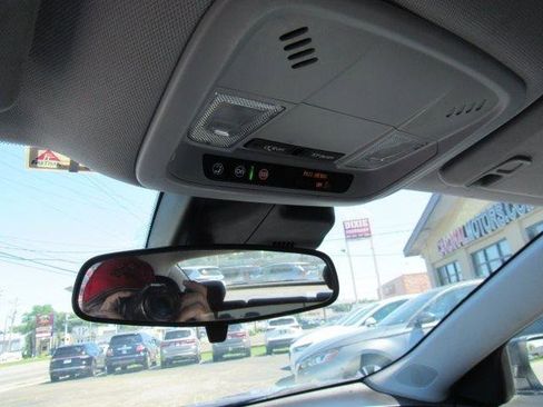 Used 2023 Chevrolet Malibu LS FWD image 37