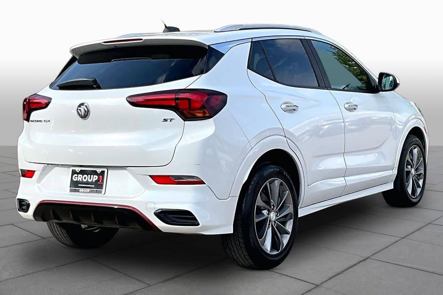 Used 2021 Buick Encore GX Select w/ Sport Touring Package FWD image 13