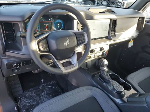New 2025 Ford Bronco 2-Door image 9