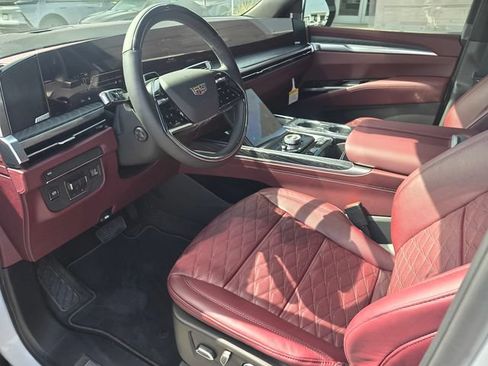 New 2026 Cadillac Escalade ESV Sport w/ LPO, Floor Liner Package RWD image 23